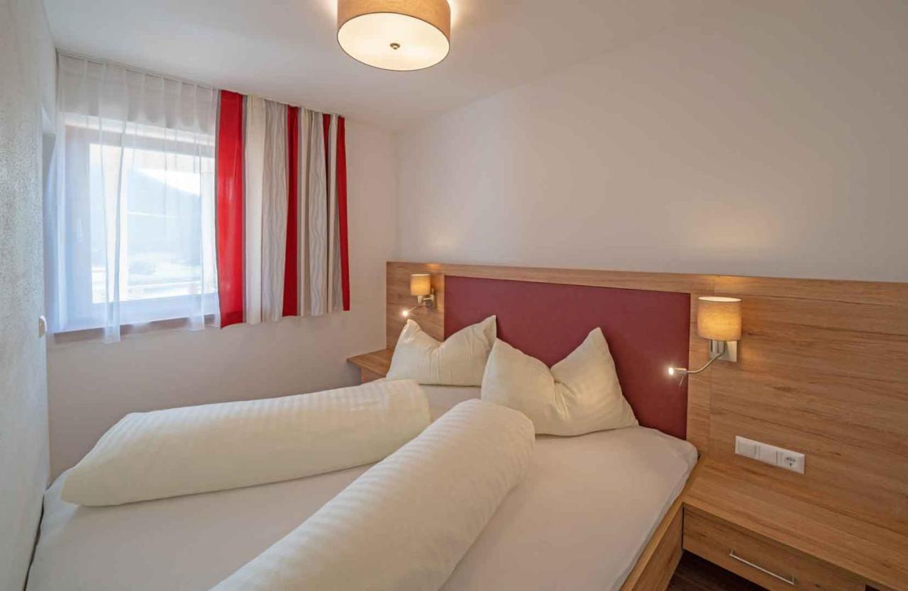 Haus Schluder - Familie Stanitzer Hotel Weissensee Bagian luar foto